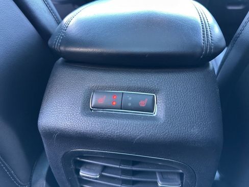 Used 2019 Lincoln MKC Reserve w/ MKC Climate Package image 32