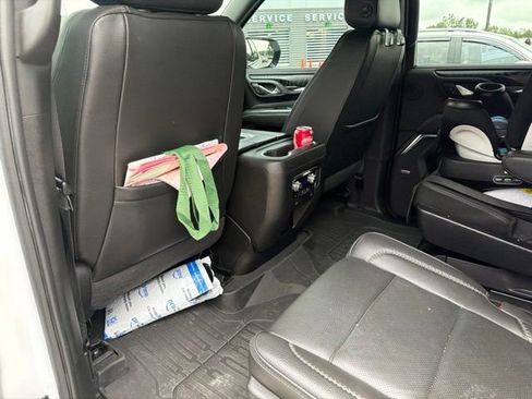 Used 2023 GMC Yukon Denali AWD/4WD image 32