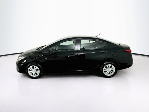 Used 2025 Nissan Versa S FWD image 4