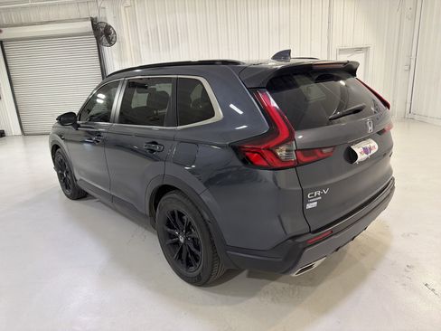 Used 2024 Honda CR-V Sport-L image 3