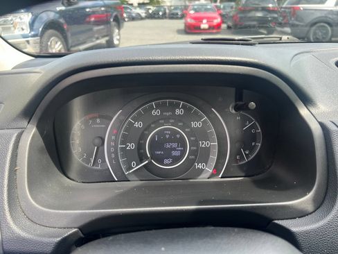 Used 2015 Honda CR-V LX image 4