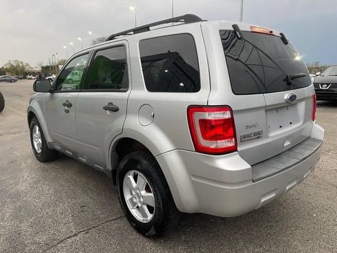 Used 2010 Ford Escape XLT image 7