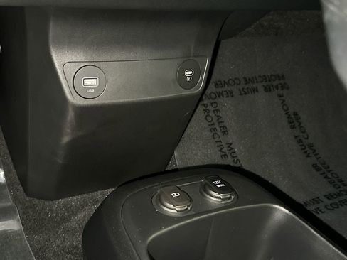 Certified 2024 Kia EV6 Light image 35