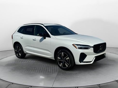 New 2026 Volvo XC60 B5 Core w/ Climate Package image 1