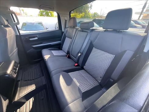 Used 2016 Toyota Tundra SR5 w/ SR5 Upgrade Package image 27