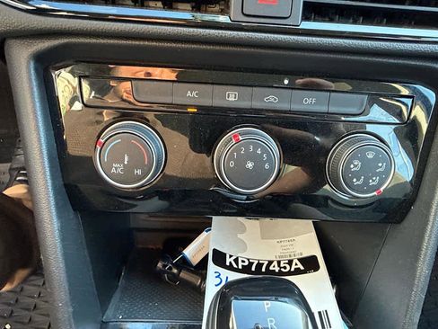 Used 2023 Volkswagen Taos S w/ Driver Assistance Package image 13