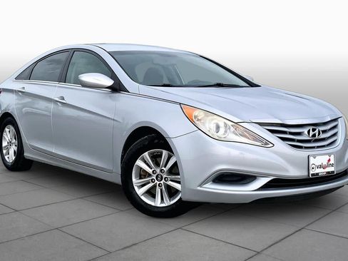 Used 2012 Hyundai Sonata GLS w/ Popular Equipment Pkg FWD image 3