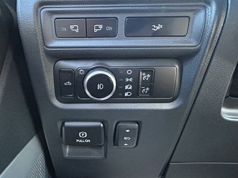 Used 2023 Ford F150 Lariat w/ Equipment Group 502A High image 16