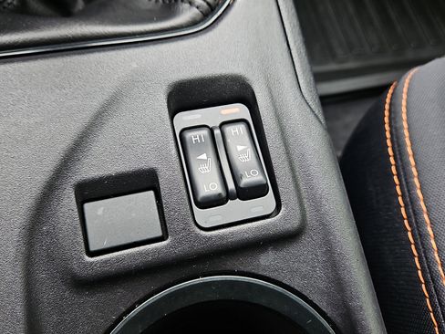 Used 2018 Subaru Crosstrek 2.0i Premium w/ Popular Package #2 image 15