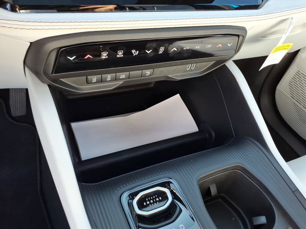 New 2026 Jeep Cherokee Limited AWD/4WD image 11