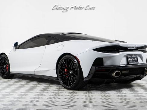 Used 2023 McLaren GT RWD image 23