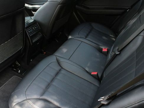 Used 2017 Mercedes-Benz GLE 43 AMG 4MATIC w/ Premium 2 Package image 23