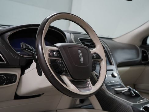 Used 2019 Lincoln Nautilus Black Label AWD/4WD image 26