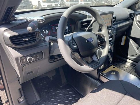 New 2025 Ford Explorer 4WD Police Interceptor image 15
