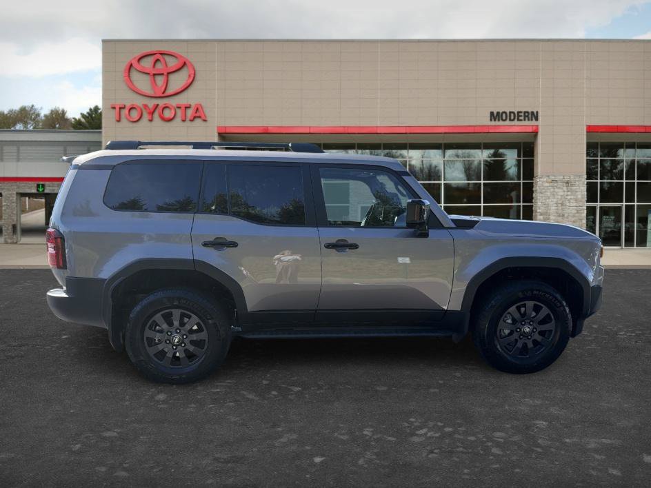 Certified 2026 Toyota Land Cruiser w/ Premium Package AWD/4WD image 4
