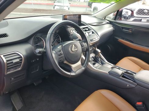 Used 2019 Lexus NX 300 FWD image 8