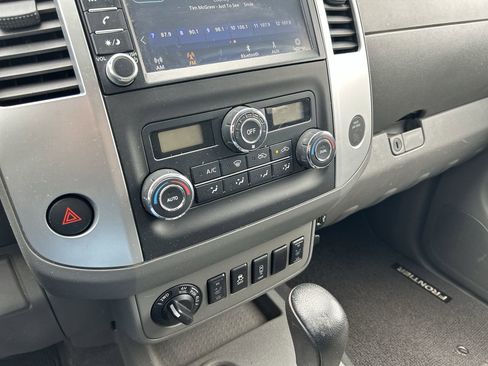Used 2020 Nissan Frontier SV AWD/4WD image 28