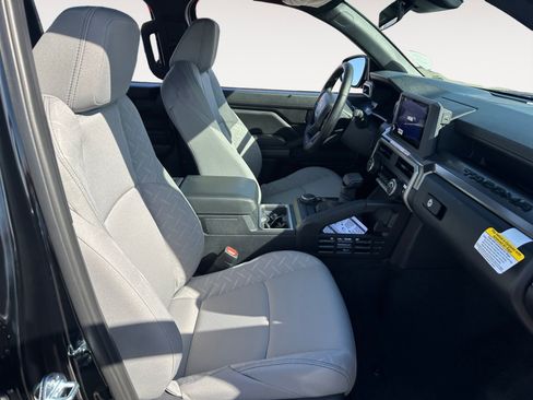 New 2026 Toyota Tacoma SR5 image 15