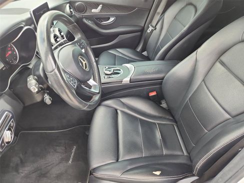 Used 2017 Mercedes-Benz C 300 Sedan image 18