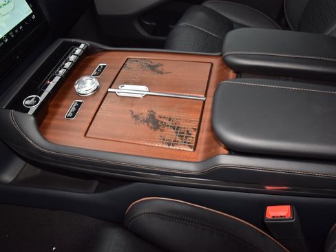 New 2026 Lincoln Navigator Black Label image 36