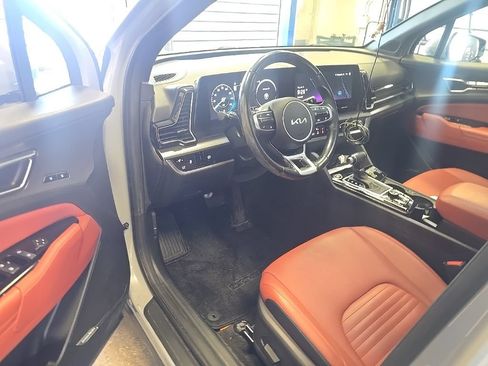 Used 2024 Kia Sportage SX FWD image 5