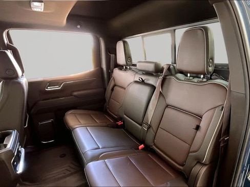 Used 2024 GMC Sierra 1500 Denali w/ Technology Package AWD/4WD image 16