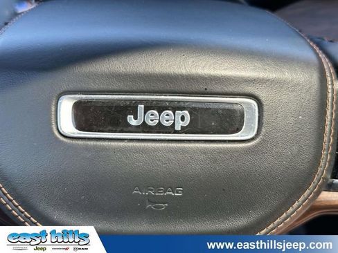 Used 2023 Jeep Grand Cherokee Summit w/ Adv Protech Group IV AWD/4WD image 30