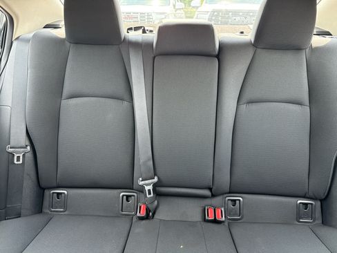Used 2022 Toyota Corolla LE FWD image 21