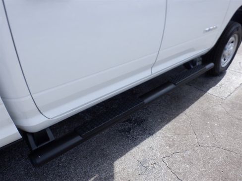 Used 2022 RAM 2500 Tradesman AWD/4WD image 9