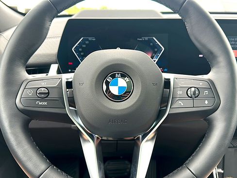 New 2026 BMW X2 xDrive28i w/ Technology Package AWD/4WD image 18