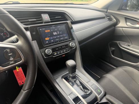 Used 2018 Honda Civic LX image 11