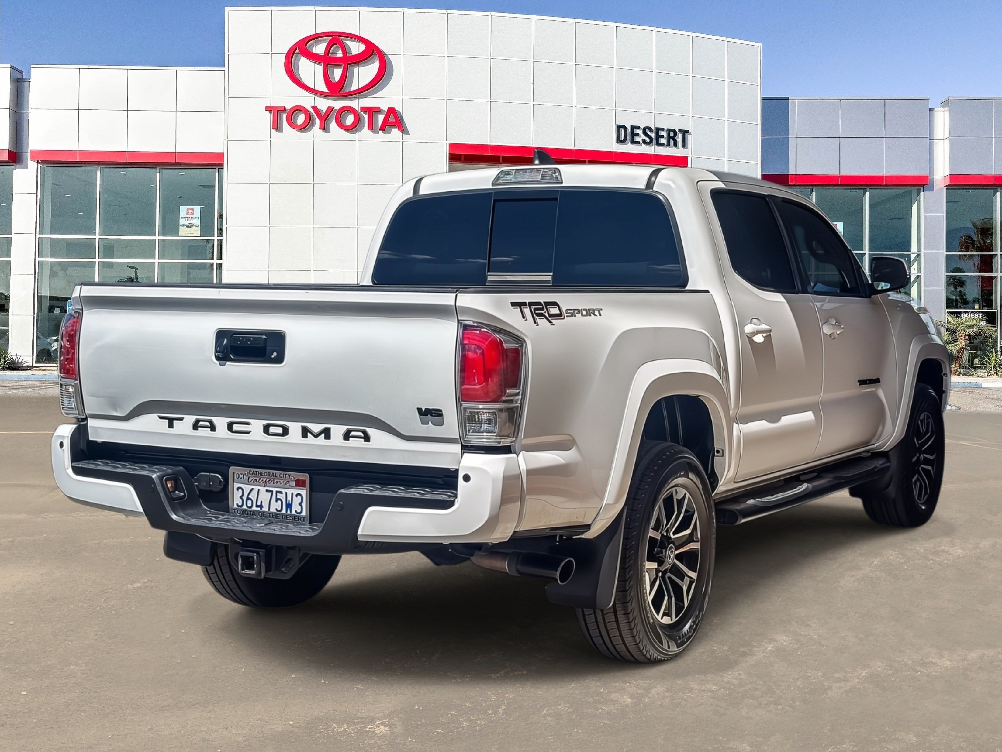 Used 2023 Toyota Tacoma TRD Sport w/ Technology Package RWD image 7