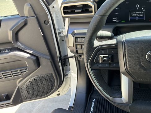 Used 2024 Toyota Tacoma TRD Off-Road AWD/4WD image 19