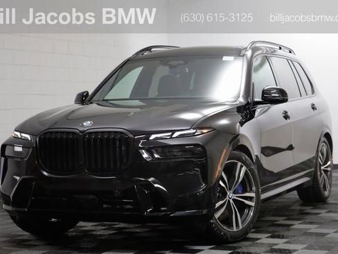 New 2026 BMW X7 xDrive40i w/ M Sport Package AWD/4WD image 1