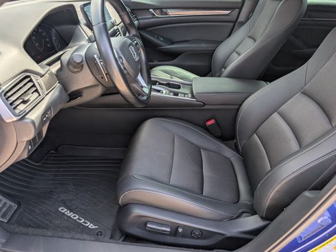 Used 2022 Honda Accord Sport image 9