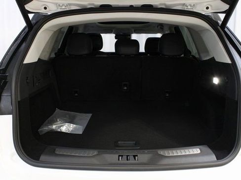 New 2026 Lincoln Nautilus Premier w/ Equipment Group 102A image 60