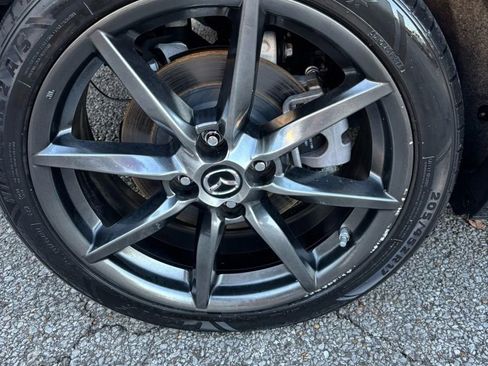 Used 2018 MAZDA MX-5 Miata Grand Touring image 21