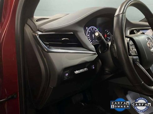 Used 2024 Buick Enclave Premium image 34