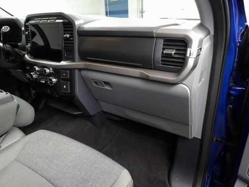 Used 2024 Ford F150 XLT image 38