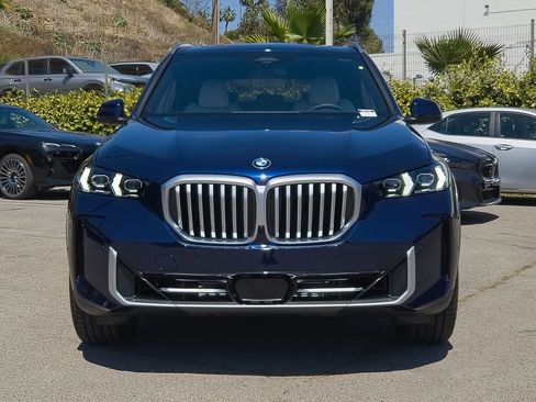 New 2026 BMW X5 sDrive40i w/ Premium Package RWD image 2