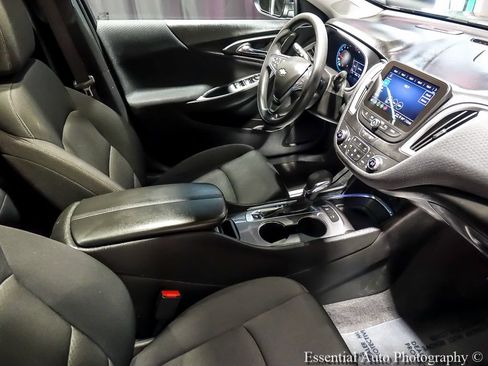 Used 2024 Chevrolet Malibu LT FWD image 29