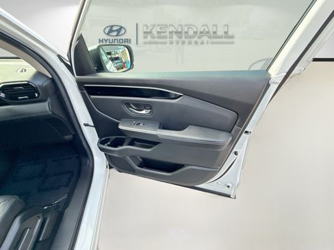 Used 2025 Honda Pilot EX-L image 35