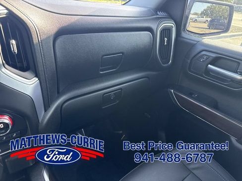 Used 2020 GMC Sierra 1500 SLT w/ SLT Premium Plus Package AWD/4WD image 26