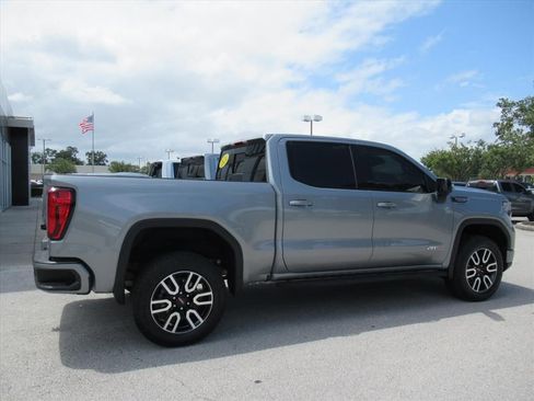 Used 2024 GMC Sierra 1500 AT4 w/ AT4 Premium Package image 7
