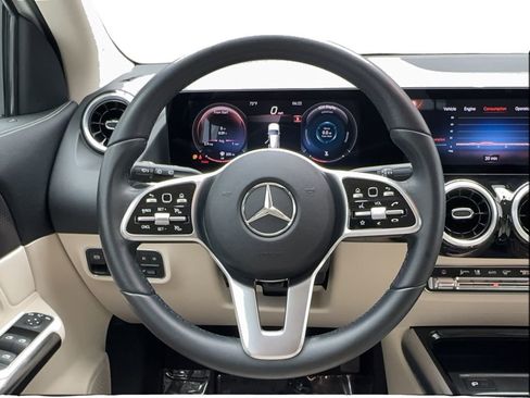 Used 2022 Mercedes-Benz GLA 250 image 33