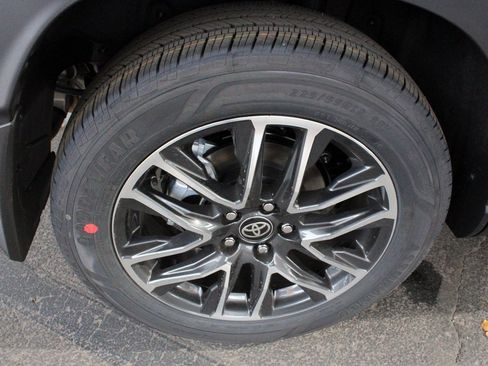 New 2026 Toyota Corolla Cross XLE image 57