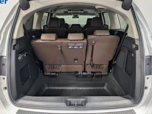 New 2026 Honda Odyssey Touring image 20