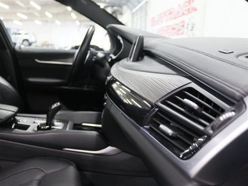 Used 2019 BMW X6 xDrive35i w/ Executive Package AWD/4WD image 30
