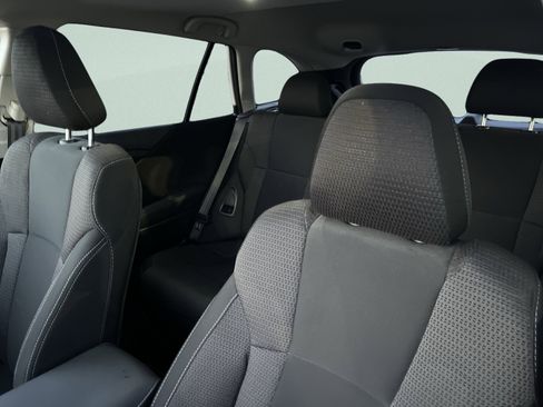 Used 2022 Subaru Outback Premium image 16