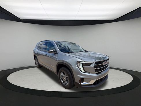 Used 2025 GMC Acadia Elevation FWD image 1